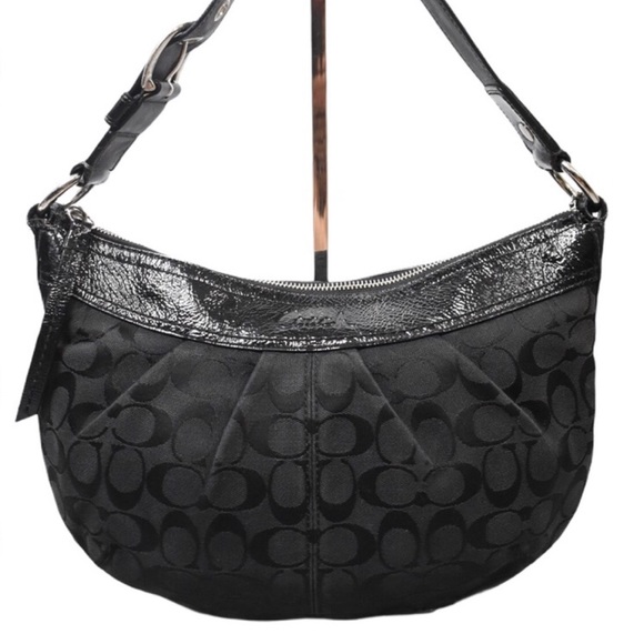 SOLD. COACH SIGNATURE LOGO JACQUARD BAG - Picture 2 of 14